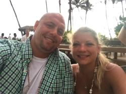 What a wonderful way to end the Honeymoon...in HAWAII!