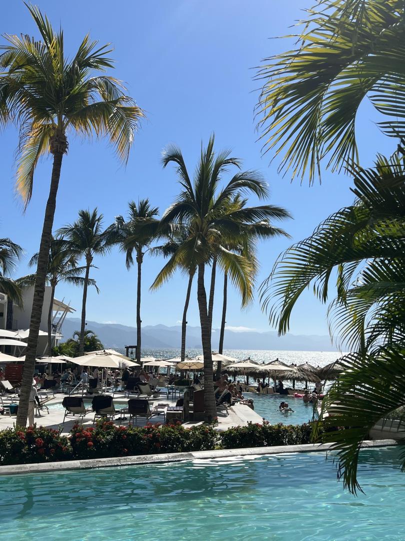 Dreams Vallarta Pool area